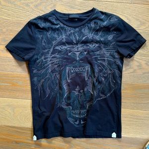 Alexander McQueen sewed lion graphic tee, used in good condition